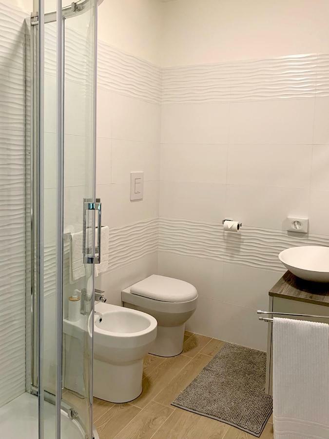 Standard King Room,1271053444:JPEG